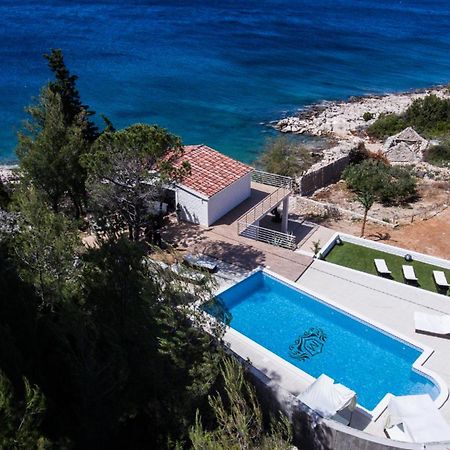 Villa Mendes Zastražišće Extérieur photo