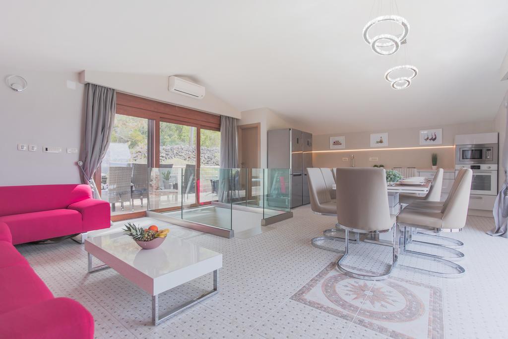 Villa Mendes Zastražišće Extérieur photo