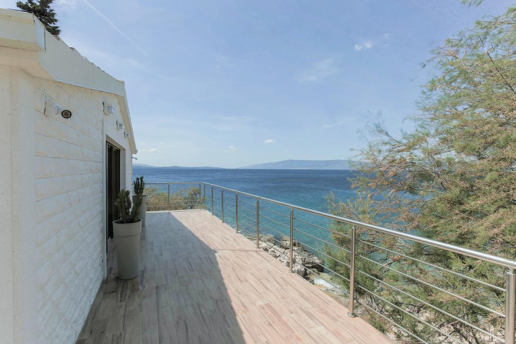 Villa Mendes Zastražišće Extérieur photo