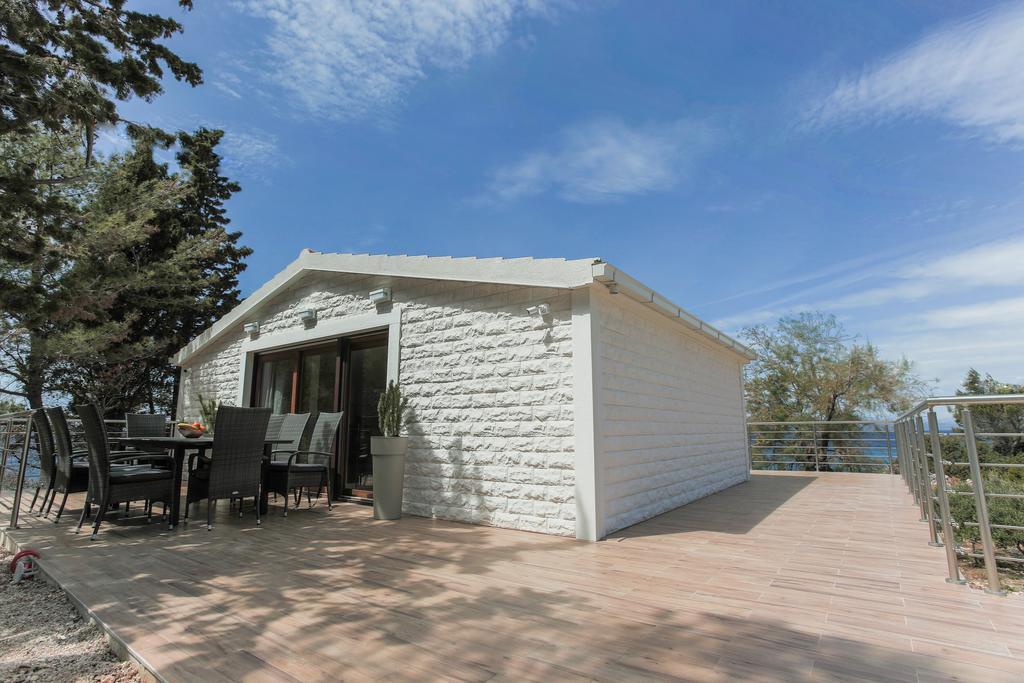 Villa Mendes Zastražišće Extérieur photo