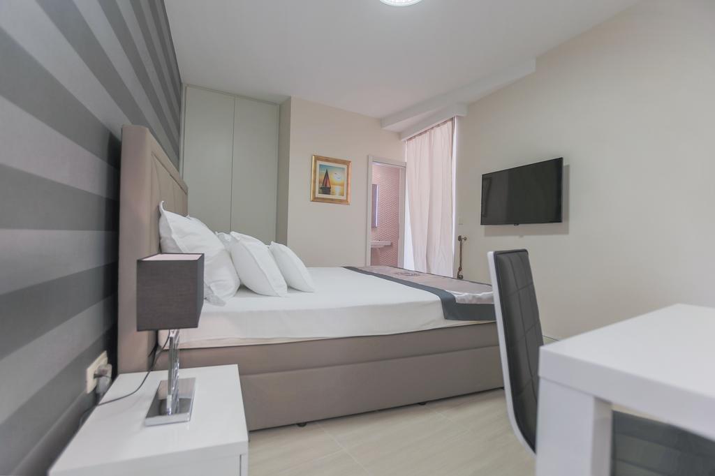 Villa Mendes Zastražišće Extérieur photo